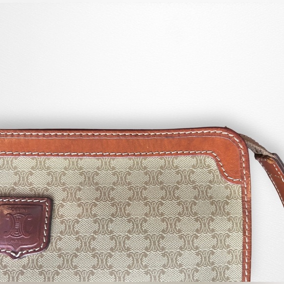 CELINE TRIOMPHE VINTAGE POUCH - Picture 4 of 13